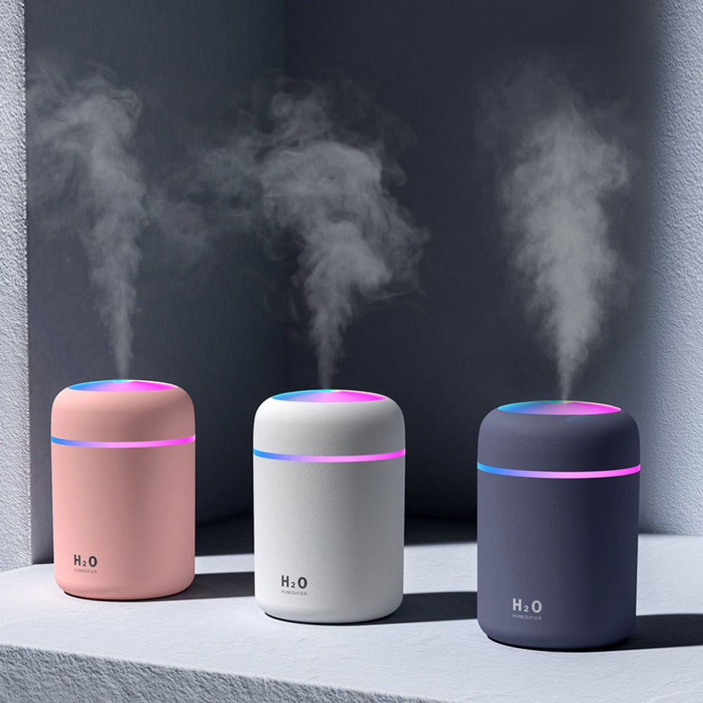 Portable air humidifier with night light by Teal Simba