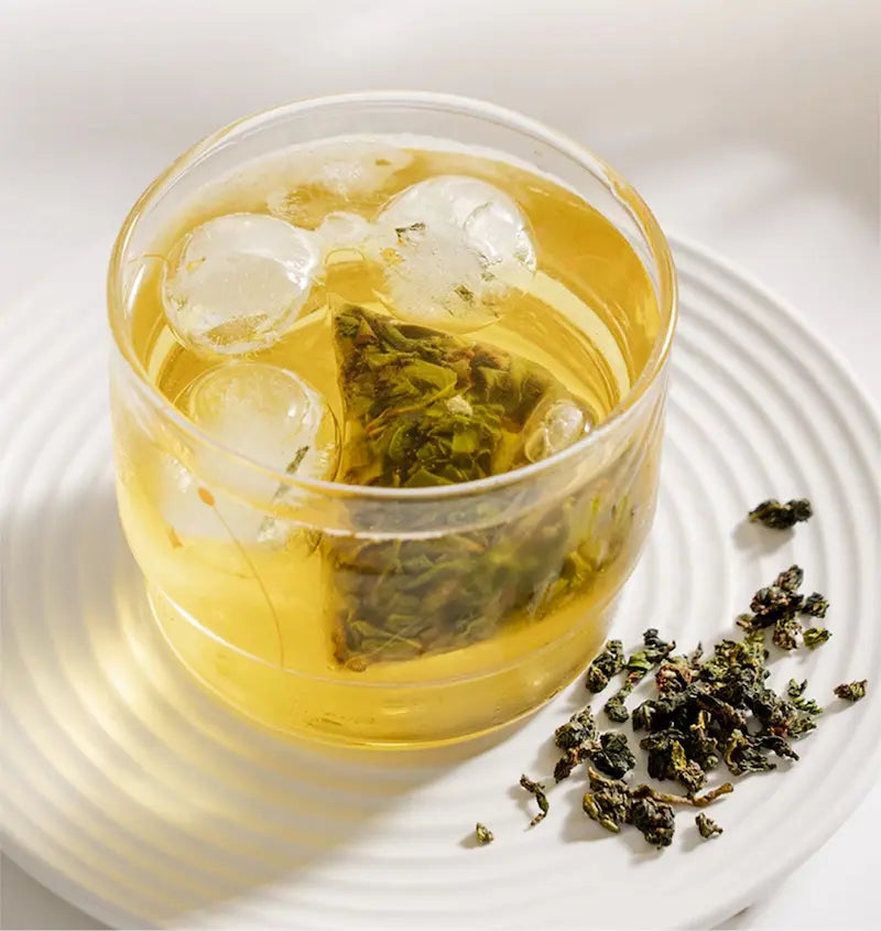 Organic caffeine-free detox tea for immune support and congestion relief